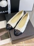 CHANEL BALLET FLATS WHITE