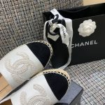 CHANEL ESPADRILLES WHITE/BLACK