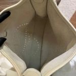 HERMES CLEMENCE EVELYNE PM 25CM WHITE